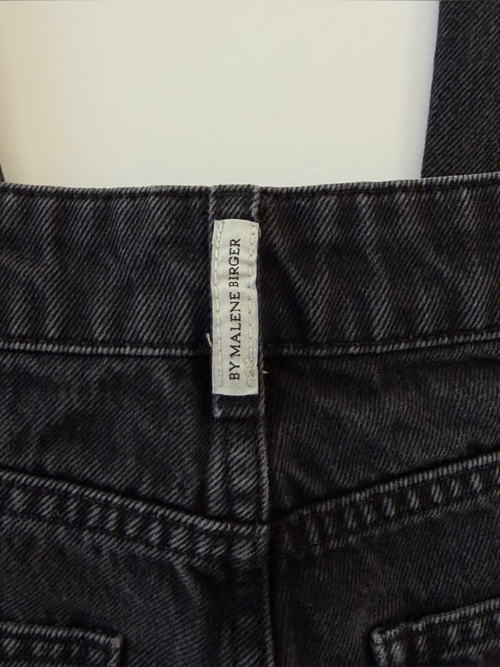 By Malene Birger Jeans Womens 28 Black High Rise Tapered Leg - Picture 8 of 10